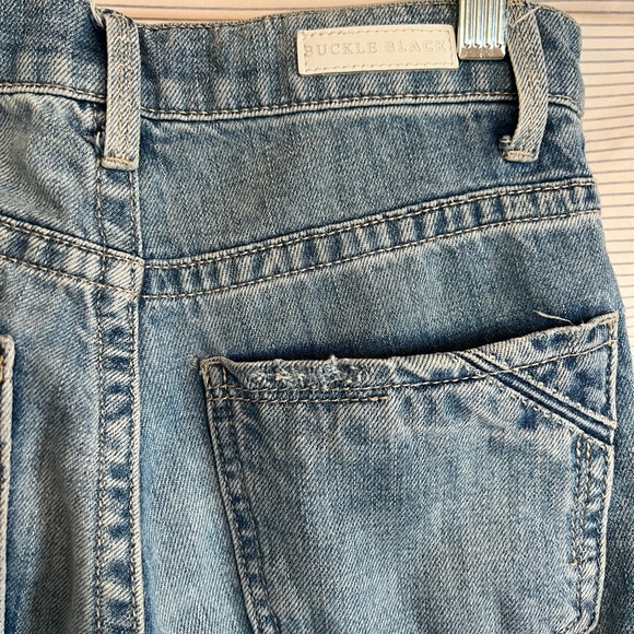 Buckle Black Mom Jeans - Picture 4 of 6